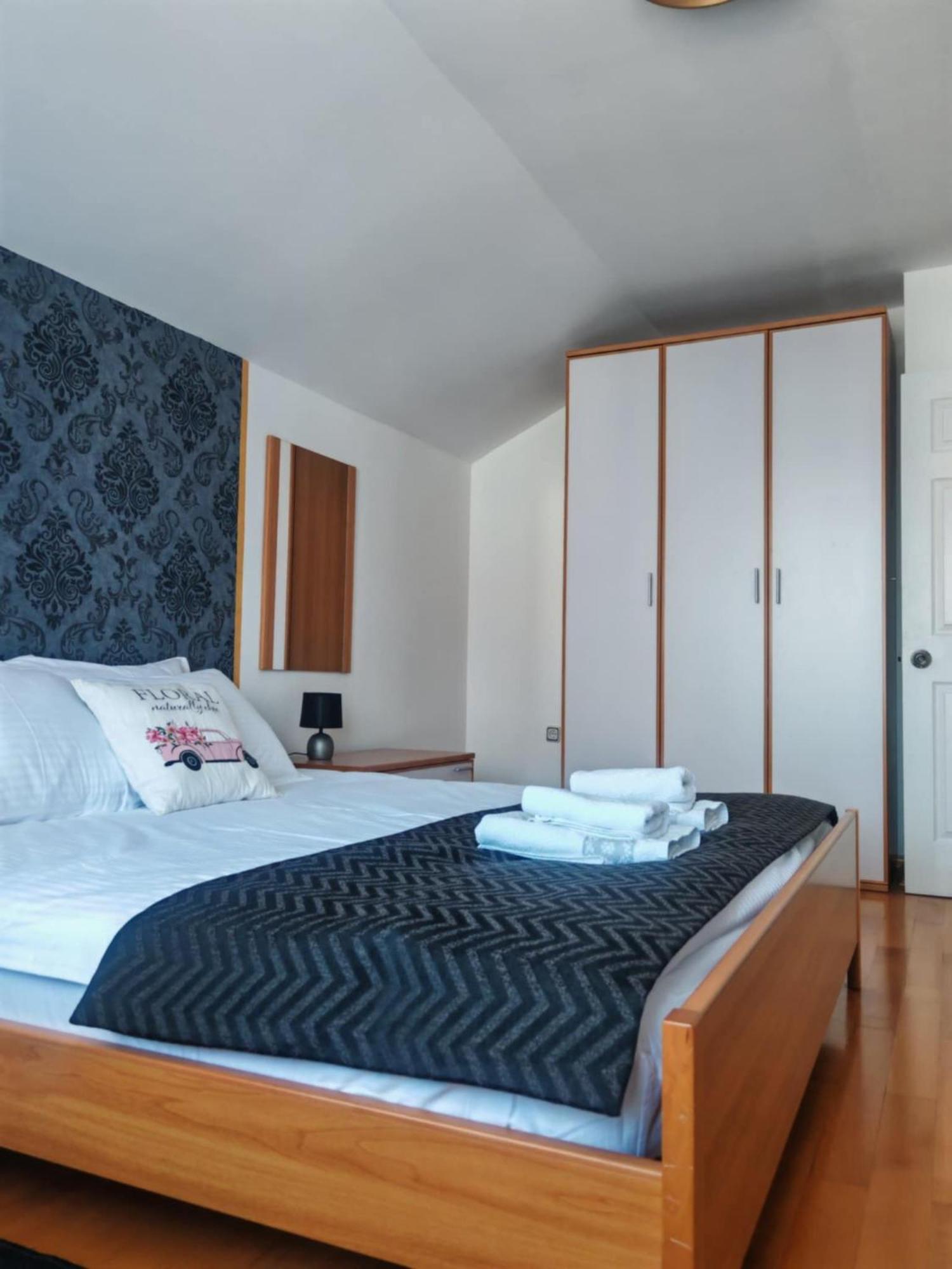 Apartman Kristian Zagreb Airport Velika Gorica Exteriör bild